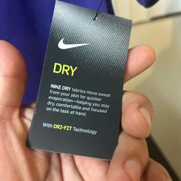 NWT Nike Golf Polo Shirt BV0356 Dri-Fit Mens Size Small Purple New - Picture 5 of 8